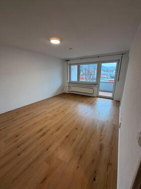 Foto - Moderne 1-Zimmer-Wohnung mit EBK & großem Balkon - Albstadt-Ebing