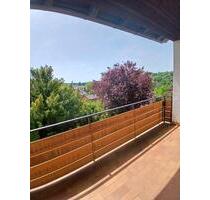 4-Zimmer-Wohnung mit Balkon - 980,00&nbsp;EUR Kaltmiete, ca.&nbsp; 89,00&nbsp;m&sup2; in Würzburg (PLZ: 97080) Dürrbachau