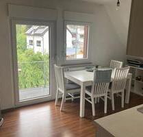 Zentrale 3ZKB Wohnung mit EBK und Balkon zu vermieten - Siegen Kaan-Marienborn
