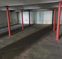 Lagerhalle mit Büroräumen - 750,00&nbsp;EUR Kaltmiete, ca.&nbsp; 300,00&nbsp;m&sup2; in Hof (PLZ: 95028) Altstadt