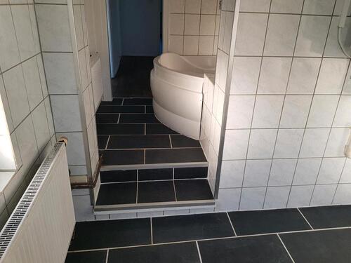 Foto - 5 Zimmer Etagenwohnung in Weitramsdorf