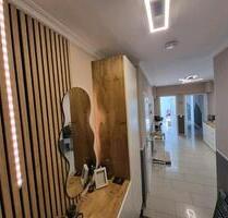 Ihr neues Zuhause - gepflegte 4,5-Zimmer-Wohnung mit Stellplatz - Überlingen