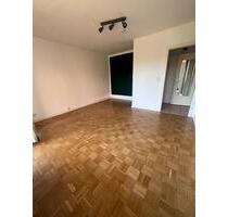 1-Zimmer-EG-Wohnung mit großem Balkon, 23560 Lübeck