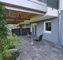 1-Zimmer Ferienwohnung mit überdachter Süd-Terrasse, separatem Bad, Küche, TV, WLAN, Parkplatz, Waschtrockner - Rottweil