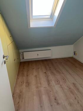 Foto - 3 Zimmer Dachgeschoßwohnung zur Miete in Bensheim