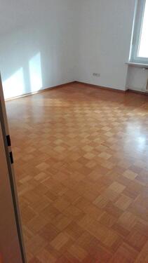 Foto - 1 Zimmer Hochparterre zum Kaufen in Karlsfeld