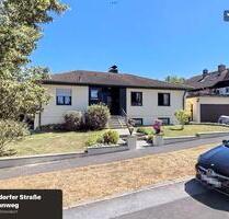 Bungalow mit Einliegerwohnung ---- Provisionsfrei--- - Litzendorf