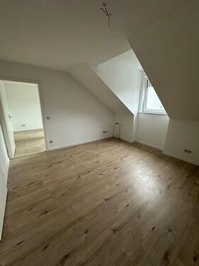 Foto - 2 Zimmer Dachgeschoßwohnung zur Miete in Saarbrücken