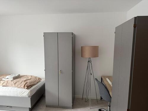 Foto - Monteurzimmer Ferienwohnung - 15,00 EUR Kaltmiete,