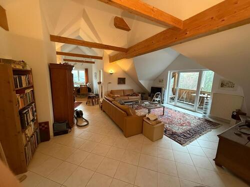 Foto - Dachgeschosswohnung sehr ruhig Balkon Blick auf gepflegten Garten