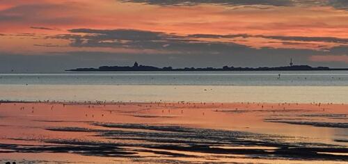 Foto - VON PRIVAT 3-ZI-ETW. IN DUHNEN MIT SEESICHT ZU VERKAUFEN