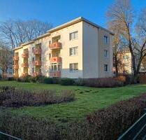 Freistehende helle 2-Zimmer-Wohnung mit Balkon in Bremen