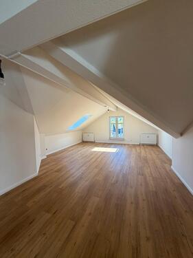Foto - Helle Dachgeschosswohnung im Herzen von Gießen