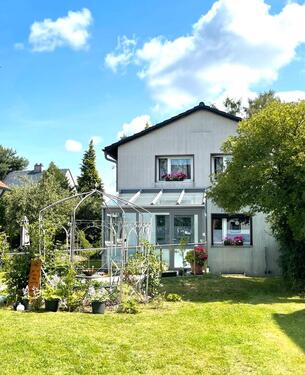 Foto - Freistehendes Einfamilienhaus mit Wintergarten in Kirchenlamitz