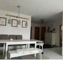 Attraktive 3-Zimmer-Wohnung (80,5 m²) mit Balkon + Stellplatz - Werneck