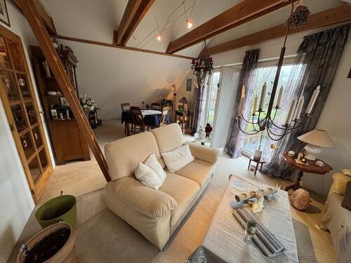 Foto - Helle 2 Zimmer DG Wohnung in Berend – Vollbad EBK ruhige Lage