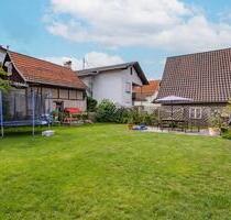 Grosses Haus mit Einliegerwohnung und riesen Garten - Loffenau