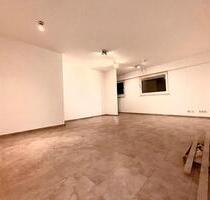 LagerBüroShop 36qm Fläche zu vermieten mit Küche und Bad - Fürth Bislohe