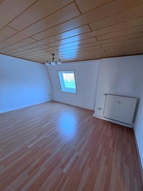 Foto - 2 Zimmer Dachgeschoßwohnung zur Miete in Hemau