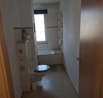 3 Raumwohnung mit Balkon und Küche - Merseburg