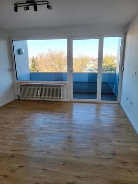 Foto - 1-Zimmerwohnung, neu saniert - 500,00&nbsp;EUR Kaltmiete, ca.&nbsp; 30,00&nbsp;m&sup2;
