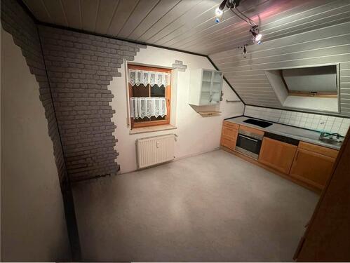 Foto - DG Wohnung 3 Zimmer + Garage, Küche, Bad, Keller