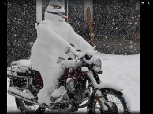 Foto - Motorradstellplatz für die Wintermonate zu vermieten