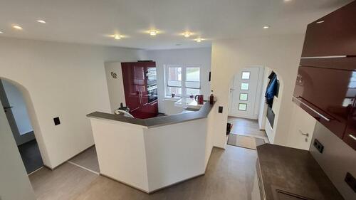 Foto - Großzügiges und modernisiertes Zweifamilienhaus in ruhiger Lage v
