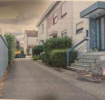 Reihenmittelhaus - 550.000,00&nbsp;EUR Kaufpreis, ca.&nbsp; 144,00&nbsp;m&sup2; in Riederich (PLZ: 72585)