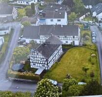 Zwei Fachwerkhäuser auf einem Grundstück - Windeck