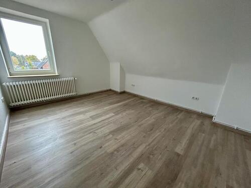 Foto - Dachgeschoßwohnung in Wilhelmshaven zur Miete