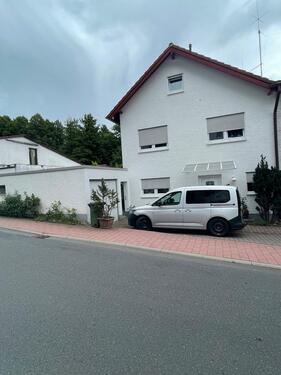 Foto - 8 Zimmer Doppelhaushälfte zum Kaufen in Seeheim-Jugenheim