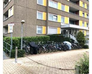 Wohnung mit Skyline-Blick |Leerstehend|Pool&Sauna | Provisiosfrei - Langen (Hessen)