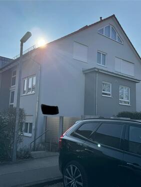 Foto - 3,5 Zimmer Terrassenwohnung zu Vermieten mit TG Stellplatz