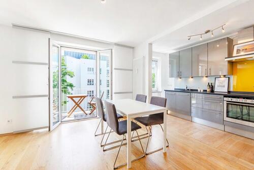 Foto - 4,5 Zimmer Wohnung frei ab 01.02.2026(Umbau8 Zimmer Wohnung 2027