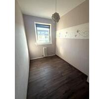 Sanierte Zwei-Zimmer-Wohnung zu vermieten - Berlin Spandau