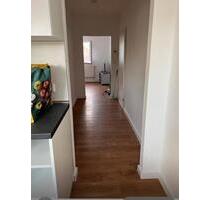 Eine Wohnung in ein kleine Mehrfamilienhaus. - Hannover Döhren-Wülfel