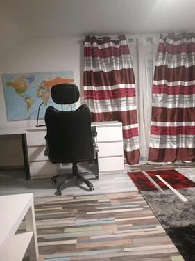 Foto - Zwei Frauen Zimmer - 800,00 EUR Kaltmiete, ca.  60,00 m²