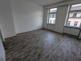 Foto - Schöne 2 Zimmer Wohnung mit Balkon 67m2 Nähe Zentrum In Plauen