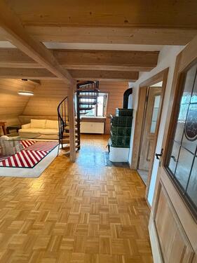 Foto - Möblierte 2-Zimmer-Galeriewohnung im Dachgeschoss in Regensburg