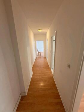 Foto - 2 Zimmer - groß und geräumig - 1.600,00&nbsp;EUR Kaltmiete, ca.&nbsp; 65,00&nbsp;m&sup2;