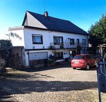 Seltene Gelegenheit: Haus mit großem Garten in 56288 Lahr - Kastellaun