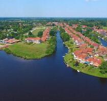 Ferienhaus direkt am Wasser - 60,00&nbsp;EUR Kaltmiete, in Großefehn (PLZ: 26629)