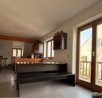 Sehr schöne und helle 3 ZKB mit Balkon in Wolfram-Esc - Wolframs-Eschenbach