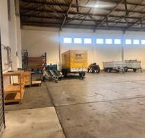 zu Vermieten Gewerbe Halle in Delitzsch 400qm mit Rolltor ab Mai