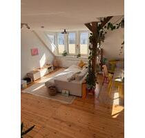 Möblierte Altbauwohnung ZWISCHENMIETE mit süßem Kater - Kiel Wik