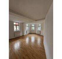 Stilvolle Zweizimmerwohnung im Herzen von Altenburg