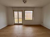 Foto - Helle 2-Zimmer-Wohnung mit Balkon im 2. OG in Fürth-Hardhöhe