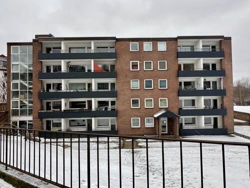 Foto - großzügige 3-Zimmer-Wohnung in der Bismarckstraße 9, 3. OG