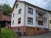 Foto - 2 Parteienhaus mit ausgebauten Dachgeschoss in ruhiger Lage